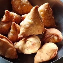 A picture of पंजाबी समोसा (Punjabi Samosa Recipe In Marathi).