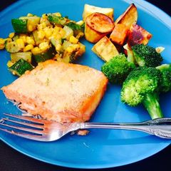 A picture of Lemon Parmesan Salmon.