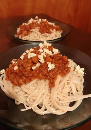 Una foto de Tallarines 🍝 con ragú de chorizo 🐷