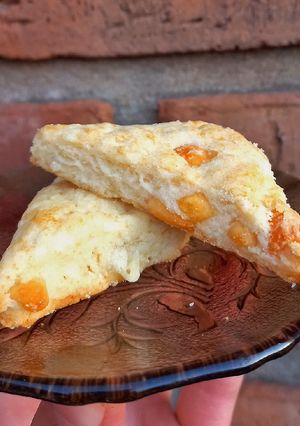 Una foto de Scones de queso sin manteca