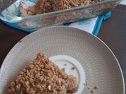 Una foto de crumble de manzana con avena