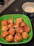 Paneer popcorns with chilli garlic dip
