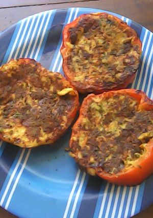 Una foto de Morrones rellenos