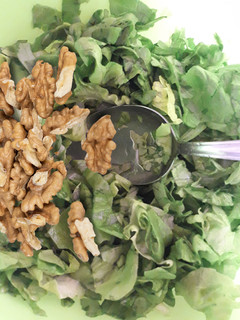 Una foto de Ensalada de Lechuga y Nueces