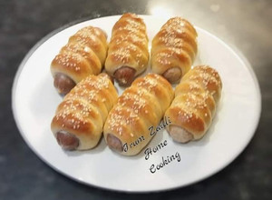 A picture of 🌭SAUSAGE BREAD ROLLS🌭.