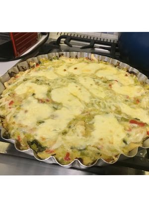 Una foto de Tarta de Puerros, cebolla y champignon
