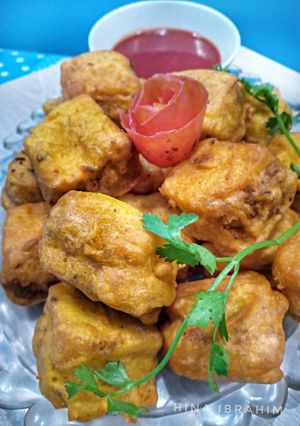 A picture of Bread Pakora.