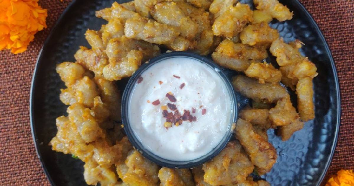 Pan Sauteed Potato Gnocchi with cucumber yoghurt dip Recipe by Vaishali