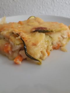 Una foto de Lasaña de calabacín pollo y queso