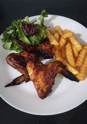 Mézes - chilis csirkeszárny recept fotója