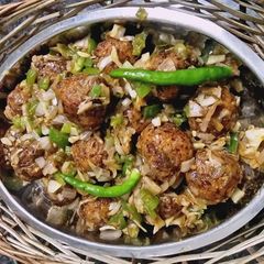 A picture of गोभी मंचूरियन.