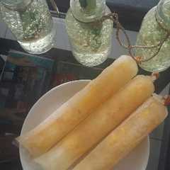 A picture of Es Lilin Setup Nenas.