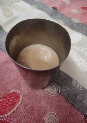 अदरक वाली चाय (Adrak wali chai recipe in hindi) रेसिपी मुख्य फोटो