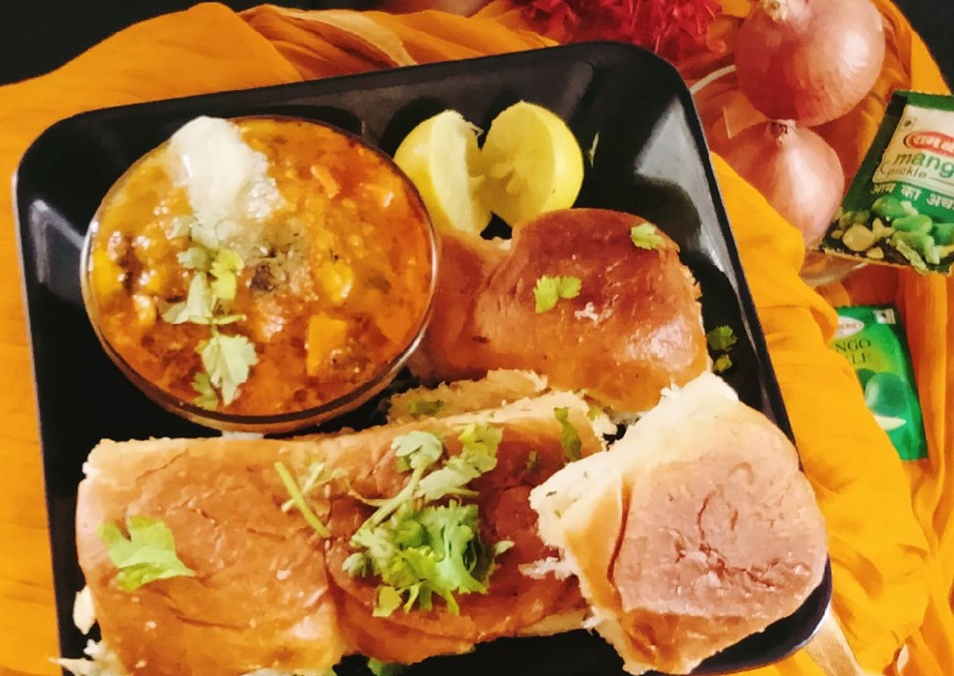 Pav bhaji easy Mumbai style pav bhaji