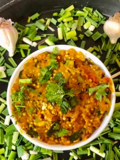लसून (lasun recipe in marathi) रेसिपी चे मुख्य फोटो