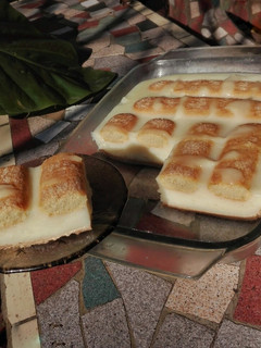Una foto de Postre de limón y vainillas tipo lemon pie!