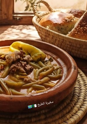 صورة لوصفة لوبيا ماشطو باللحم "فاصولياء خضراء باللحم"