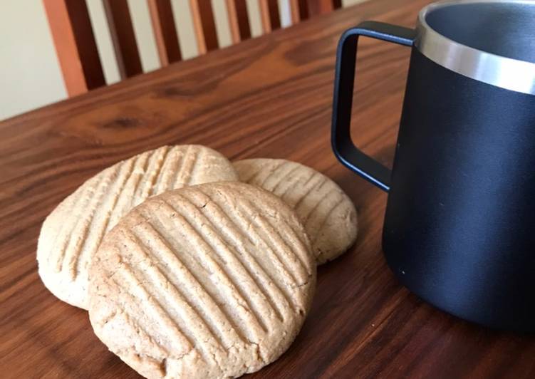 Whole Wheat Peanut Butter Cookies