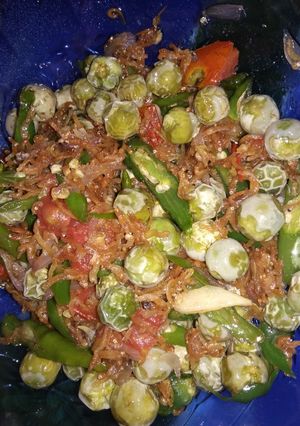 Foto resep Tumis cempokak dan teri cabe ijo
