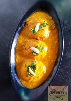 রসগোল্লার বাদামি কোরমা( rasgullar badami korma recipe in Bengali রেসিপির প্রধান ছবি