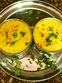 स्पेशल आलू की कढ़ी (special aloo ki kadhi recipe in hindi) रेसिपी मुख्य फोटो
