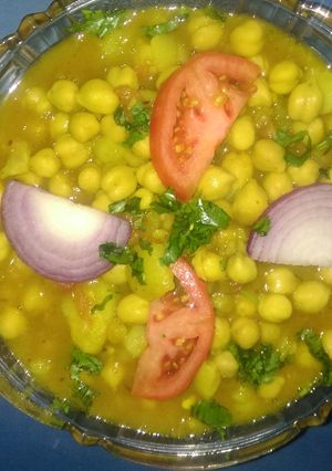 A picture of Kabuli chana.