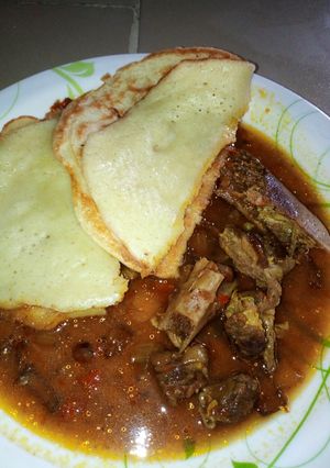 A picture of Sinasin Na Semovita With Beef Pepper Soup.