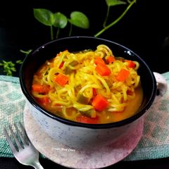 A picture of Maggi soup with Veggies.