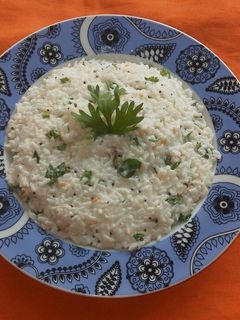 કર્ડ રાઈસ (Curd Rice Recipe In Gujarati) રેસીપી મુખ્ય ફોટો