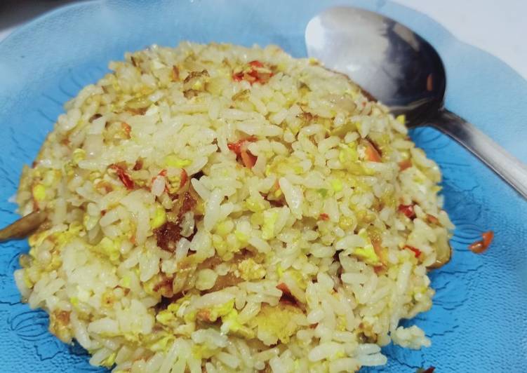 Bagaimana Menyiapkan Nasi goreng sambel Mentah Anti Gagal