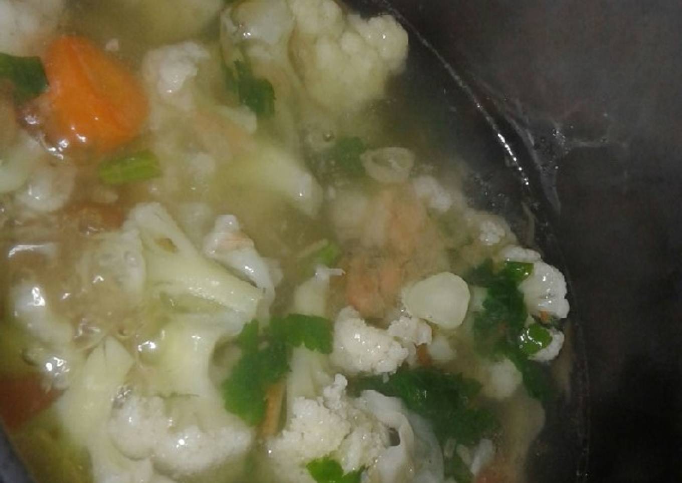 22. Majikom simple vegetable soup