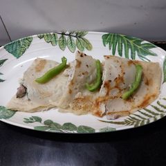 A picture of Mushroom crepes.