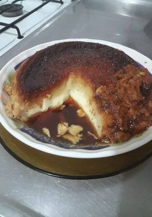 Una foto de Flan casero con leche en polvo