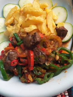 A picture of Fried chips with liver sauce.