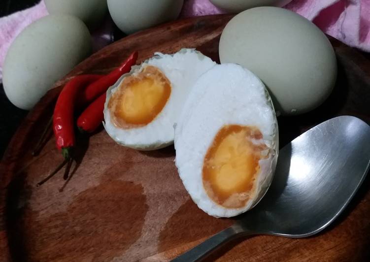 Telur asin rempah pedas tanpa abu (cocok buat usaha rumahan)