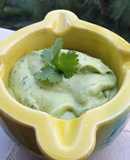 Mojo verde con aguacate