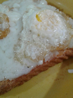 Una foto de Desayuno rico y fácil