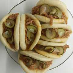 A picture of Buns, Baos, pancitos al vapor.