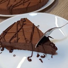 A picture of 2-Ingredient Apple Chocolate Dessert! 🍏🍫.