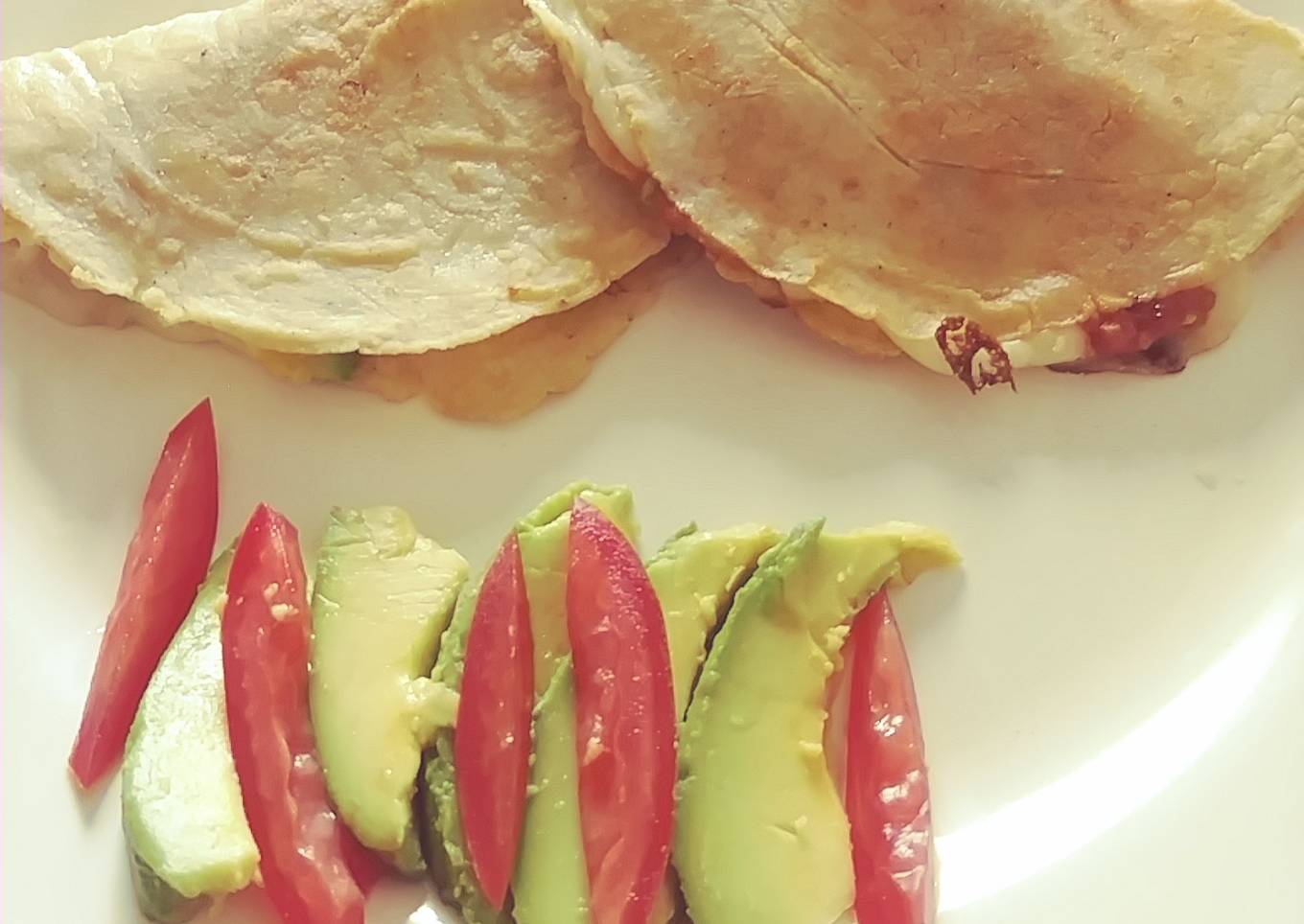 Quesadillas de queso & chorizo