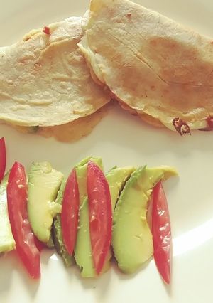 Una foto de Quesadillas de queso & chorizo