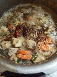 அவியல் (Aviyal recipe in tamil) செய்முறை முக்கிய புகைப்படம்