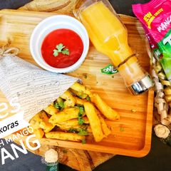 A picture of Fries pakoras.