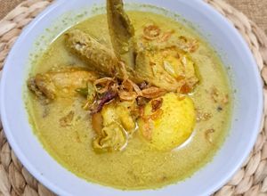 Foto resep Opor Ayam Bumbu Kuning