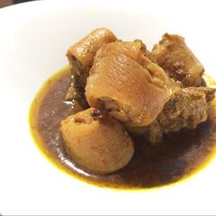 A picture of Pork Tail In Briyani Sauce.