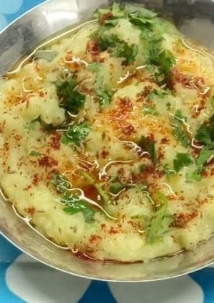 खींचू (khichu recipe in Hindi) रेसिपी मुख्य फोटो