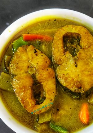 টাটকা মাছের পাতলা ঝোল(tatka macher patla jhol recipe in Bengali) রেসিপির প্রধান ছবি