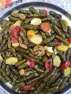 صورة لوصفة ورق عنب بالزيت او يالنجي