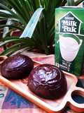 Chocolate Bounty Buns 🌰