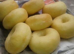 Foto resep Donat Maezena #donatuntukpemula #antiGAGAL